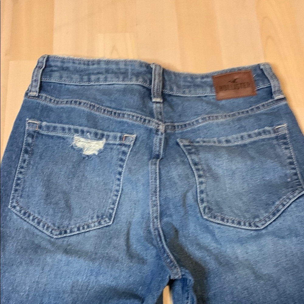 Hollister Women's Blue Jeans - Picture 7 of 8